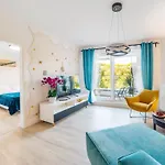 Lägenhet 504 Premium Nadmorskie Tarasy Przy Latarni I Molo Pool Sauna Fitness Garage Free Kołobrzeg