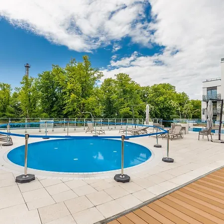 504 Premium Nadmorskie Tarasy - Garage&pool Included Apartament *