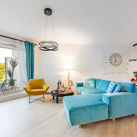 504 Premium Nadmorskie Tarasy - Garage&pool Included * Kołobrzeg