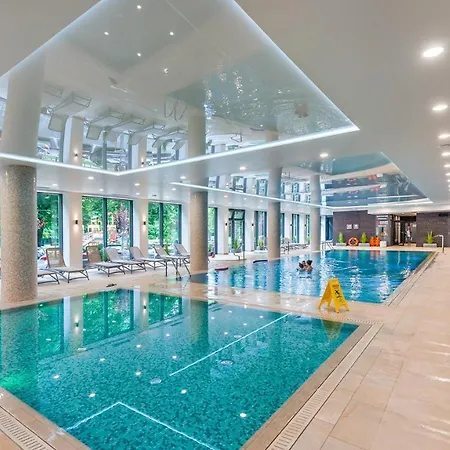504 Premium Nadmorskie Tarasy - Garage&pool Included Apartament Kołobrzeg